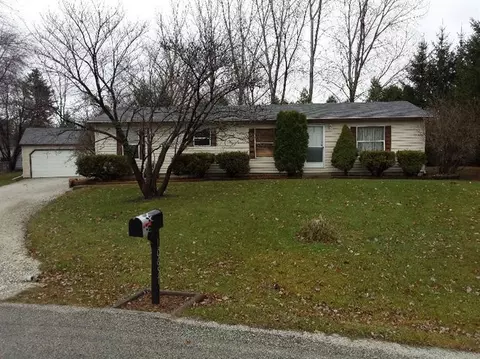10657 N 291, De Motte, IN 46310 photo 1