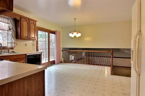 600 Wren Ln, Griffith, IN 46319 photo 8