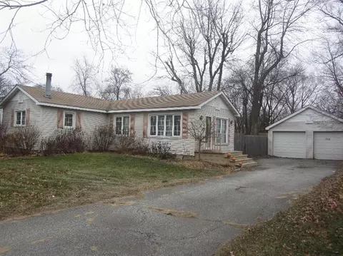 335 N Colfax, Griffith, IN 46319 photo 1