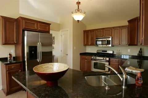 821 Veterans Ln, Crown Point, IN 46307 photo 7