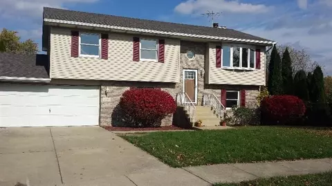 7130 86th Pl, Crown Point, IN 46307 photo 1