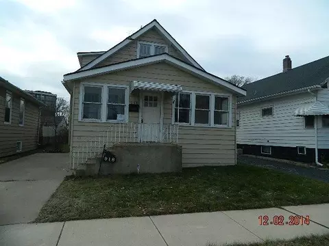 918 Ames St, Hammond, IN 46320 photo 1