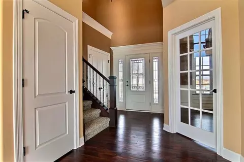 8991 Hibiscus Dr, Saint John, IN 46373 photo 6