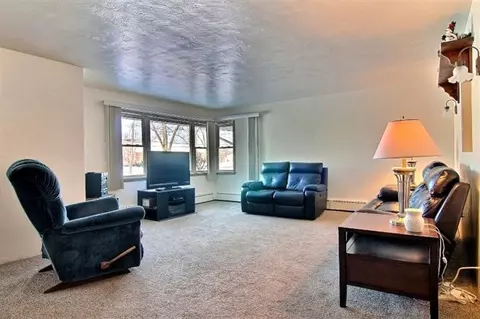 811 N Colfax St, Griffith, IN 46319 photo 9