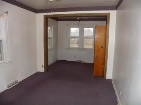 906 E 43rd Ave, Gary, IN 46409 photo 10