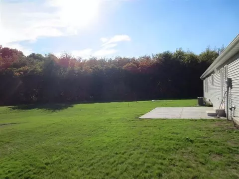 1719 Kelly Ct, Wheatfield, IN 46392 photo 4