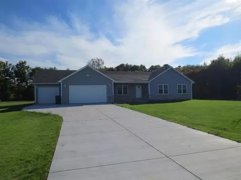 1719 Kelly Ct, Wheatfield, IN 46392 photo 2
