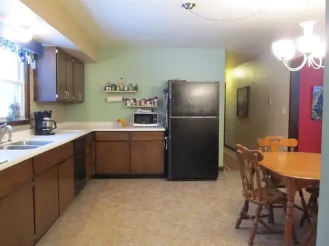 150 N Bailey Dr, Porter, IN 46304 photo 4