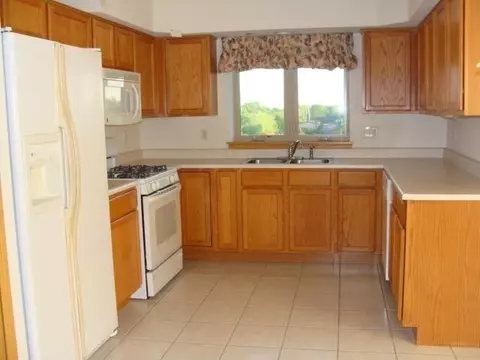 8445 Manor Ave #406, Munster, IN 46321 photo 10