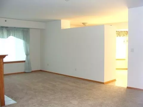 8445 Manor Ave #406, Munster, IN 46321 photo 5