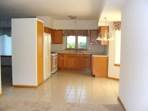 8445 Manor Ave #406, Munster, IN 46321 photo 8