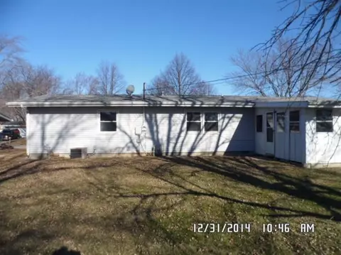 424 Sherman Dr, Valparaiso, IN 46385 photo 6