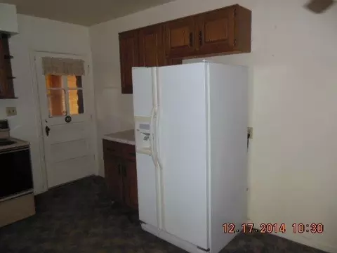 222 E Avenue C, Griffith, IN 46319 photo 5