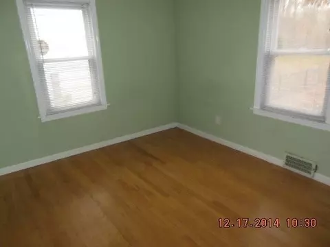 222 E Avenue C, Griffith, IN 46319 photo 7