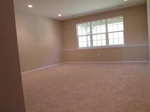 8805 Forest Glen Ct, Saint John, IN 46373 photo 5