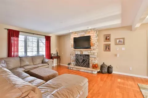 14709 W 90th Ave, Dyer, IN 46311 photo 8