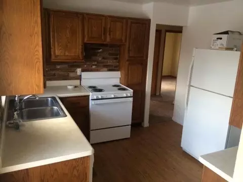 1125 N Broad St, Griffith, IN 46319 photo 8