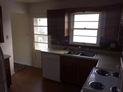 1125 N Broad St, Griffith, IN 46319 photo 9