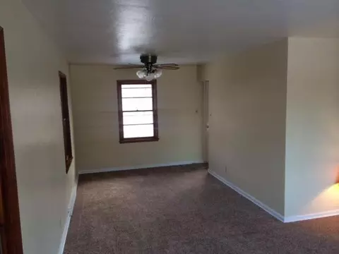 1125 N Broad St, Griffith, IN 46319 photo 7