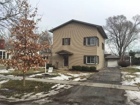 8325 Kraay Ave, Munster, IN 46321 photo 2