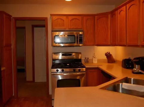 7460 Spring Ct, De Motte, IN 46310 photo 7