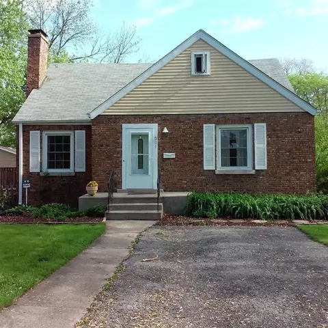301 Beacon Pl, Munster, IN 46321 photo 1