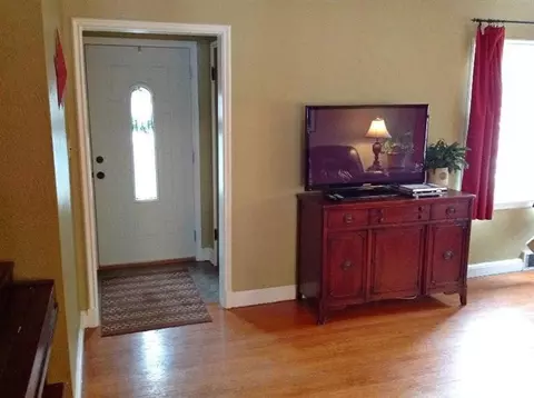 301 Beacon Pl, Munster, IN 46321 photo 6