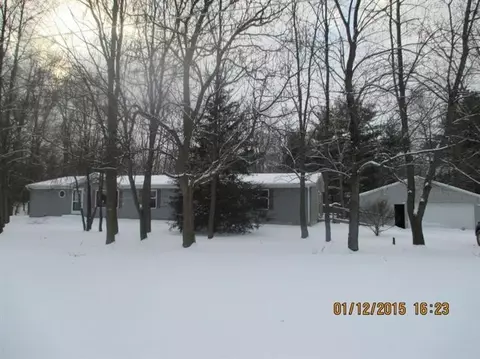 11438 N 557, De Motte, IN 46310 photo 1