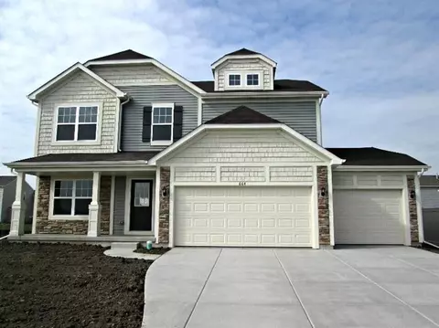 664 E 114th Ave, Crown Point, IN 46307 photo 1