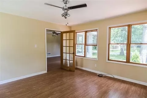 1329 E Elm St, Griffith, IN 46319 photo 8