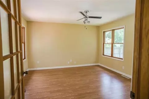 1329 E Elm St, Griffith, IN 46319 photo 7