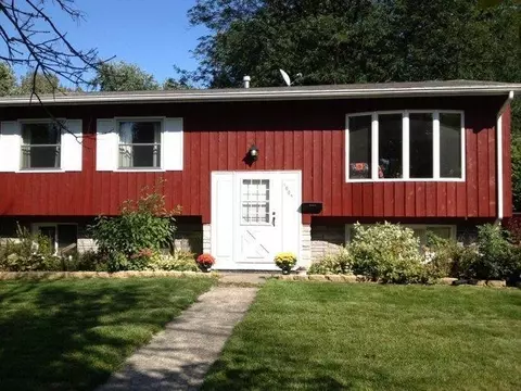 1003 N Indiana St, Griffith, IN 46319 photo 1