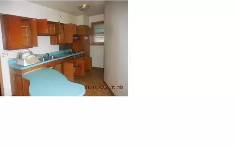 831 Ames St, Hammond, IN 46320 photo 5
