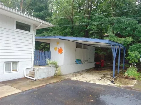 9233 Oak Ave, Gary, IN 46403 photo 2