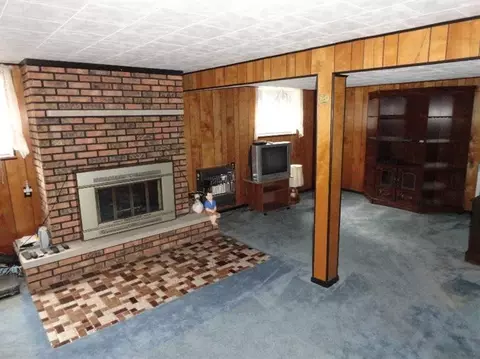 1815 S 300, Knox, IN 46534 photo 5