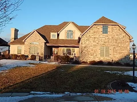818 Kendall Ct, Crown Point, IN 46307 photo 1