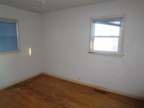 6852 E 4th Ave, Gary, IN 46403 photo 5