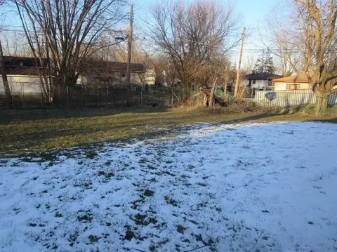 6852 E 4th Ave, Gary, IN 46403 photo 8