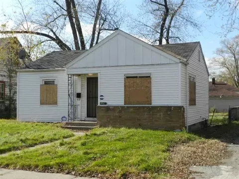 1020 Whitcomb St, Gary, IN 46404 photo 2
