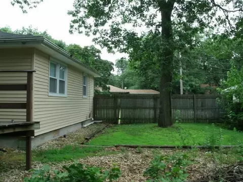 3301 W 40th Pl, Gary, IN 46408 photo 5