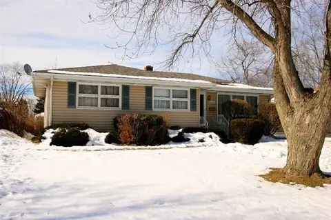 8038 Howard Ave, Munster, IN 46321 photo 2