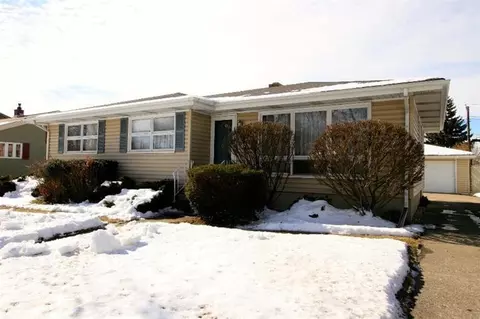 8038 Howard Ave, Munster, IN 46321 photo 1