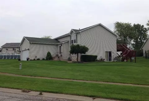 12471 Brookside Dr, Crown Point, IN 46307 photo 2
