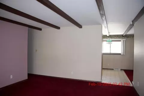 907 Walnut Ln, Crown Point, IN 46307 photo 4