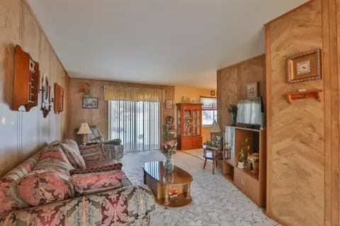 1221 N Jay St, Griffith, IN 46319 photo 6