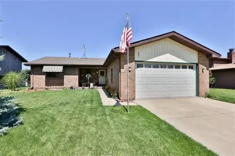 931 Old Beach Rd, Dyer, IN 46311 photo 1