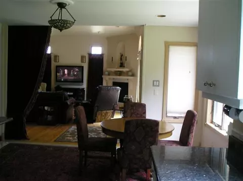 8443 Beech Ave, Munster, IN 46321 photo 9
