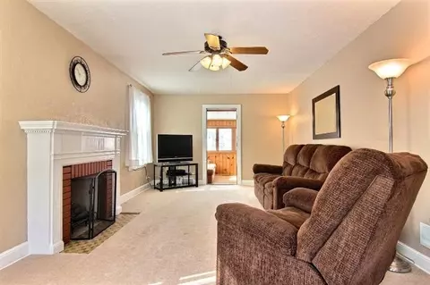 1644 Warwick Ave, Whiting, IN 46394 photo 2