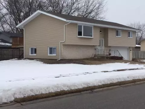 9549 Marigold Ln, Munster, IN 46321 photo 3