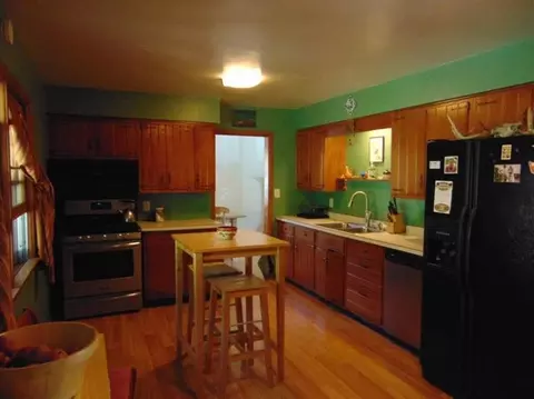 7820 Hemlock Ave, Gary, IN 46403 photo 8